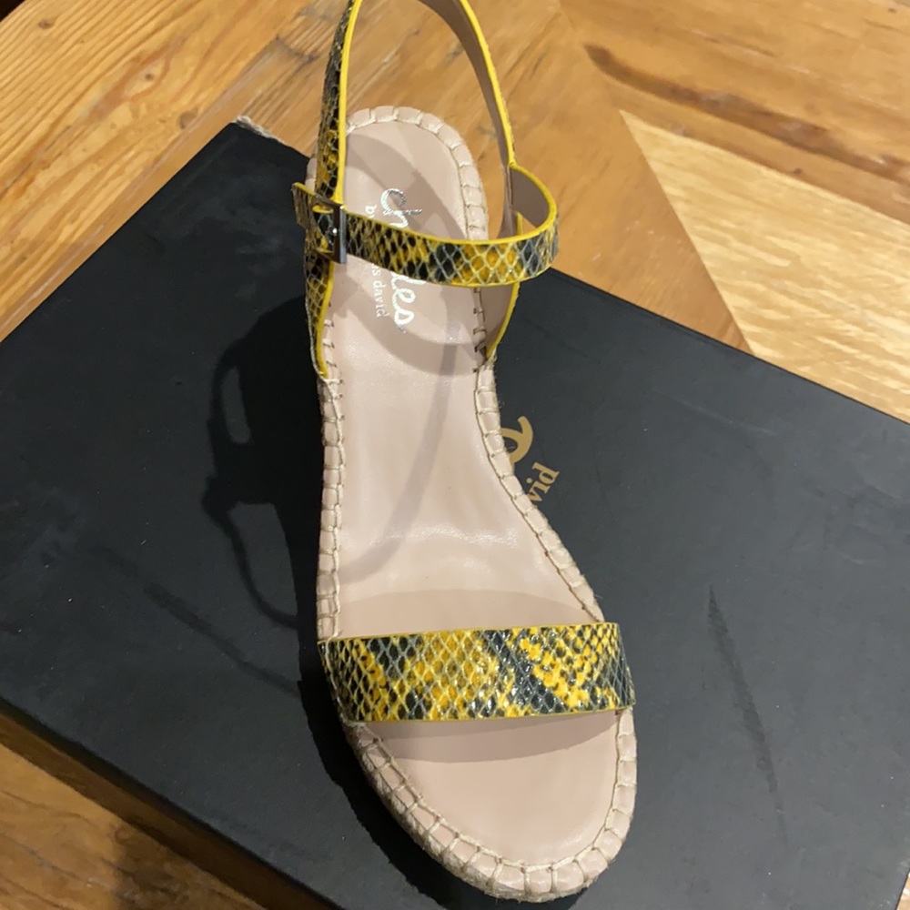 NEW Charles David Espadrille Wedge Sandal - Picture 4 of 8